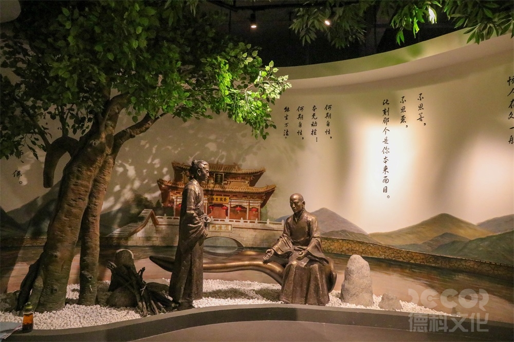 博物館裝修如何在展廳中創(chuàng)造出與展品歷史背景相符的環(huán)境和氛圍？